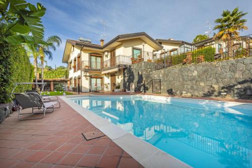 Viagrande Apartment | Villa Di Mauro