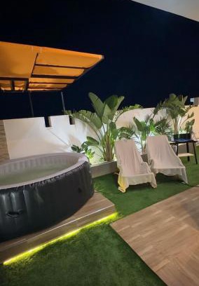 Bouficha Villa | Villa Dineri mit Jacuzzi Yassmine Hammamet