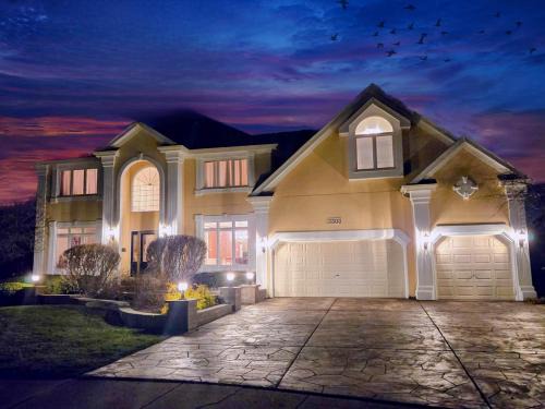 Fox Valley Villa | Villa Dolce Vita - The Sweet Life