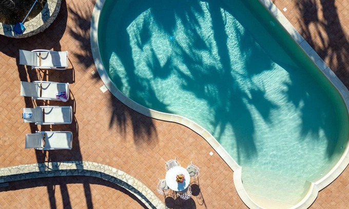 Paceco Villa | VILLA EGADI WITH POOL AND TENNIS COURT