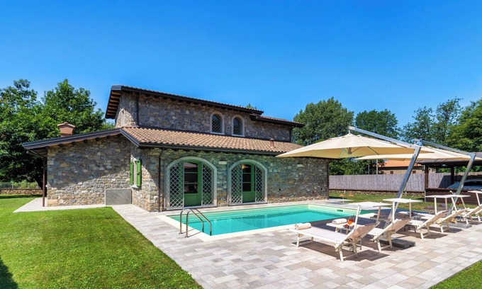 Villafranca in Lunigiana Villa | Villa Elsa 6, Emma Villas
