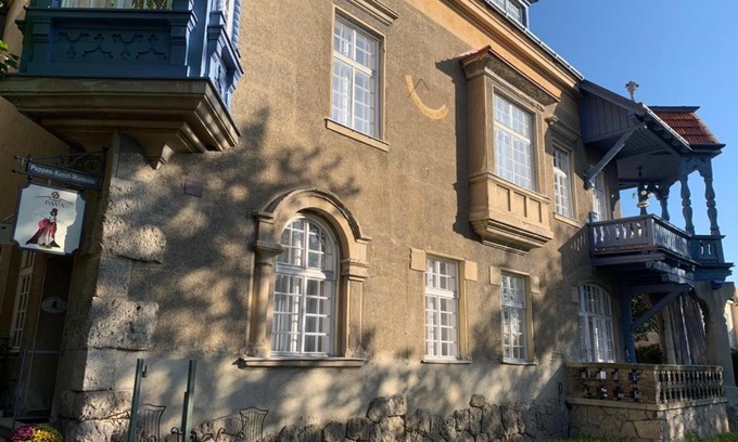 Bad Voeslau Apartment | Villa für Präsentationen und Events, Eine Nacht im Puppenmuseum erleben