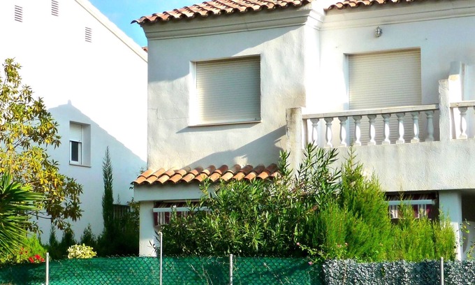 Alcossebre House | VILLA F4. IN A RESIDENCE WITH SWIMMING POOL, 5 FROM THE BEACH AND CENTER