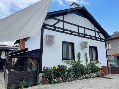 Old Town House | Villa Fest