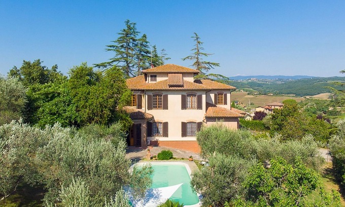 San Filippo Villa | Villa Fiorentini 10, Emma Villas