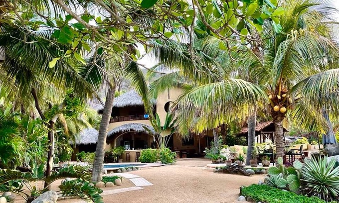 Troncones Villa | VILLA FIREFLY - Lap pool, Yoga deck, Beachfront, Views
