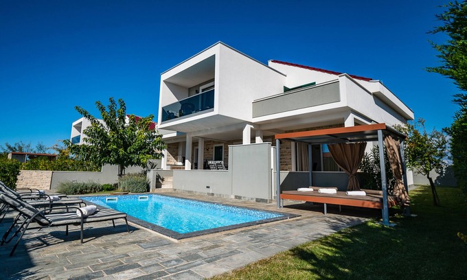 Novalja Villa | Villa Flavia and Alba - Private Pool