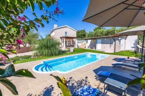 Nenadici Villa | Villa Frana
