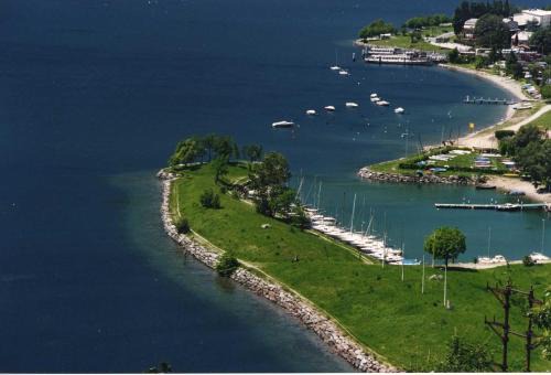 Dervio Apartment | Villa Golden Lake 2 - just few steps from the lake
