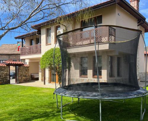 Kazanlak House | Villa Green Magic