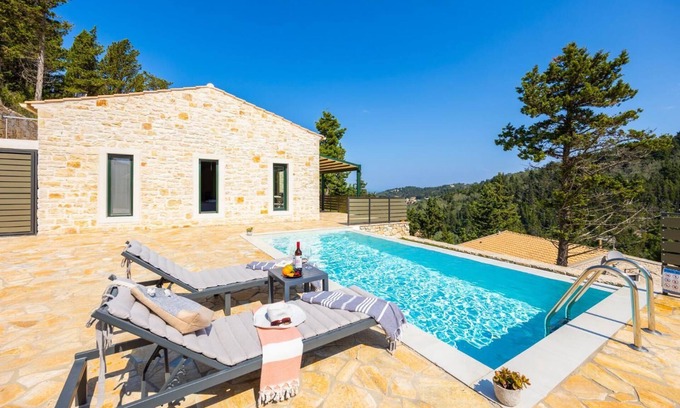 Rantatika Villa | Villa Hill View Dio - One Bedroom Villa, Sleeps 4