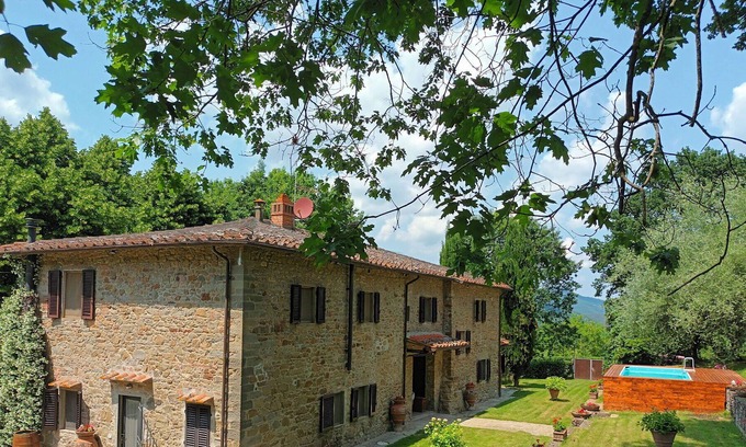 Lucolena Villa | Villa il Cesto - house with pool in Chianti