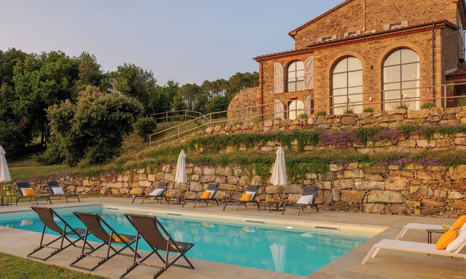 Pomarance Villa | Villa il Pozzo 14, Emma Villas