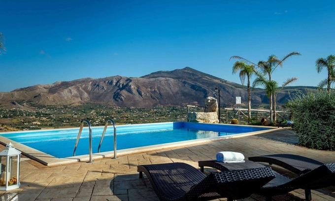 Scopello Villa | Villa in Sicily Near Guidaloca Bay