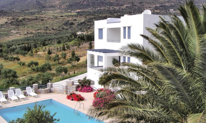 Agios Vasileios Villa | Villa in Lefkogia Crete With Swimming Pool