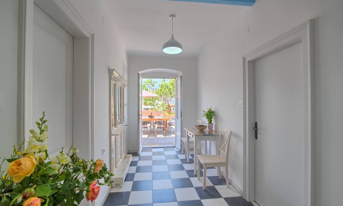 Pula House | Villa in Pula, 5 min walk from the amphitheatre