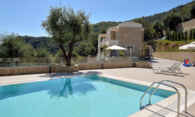 Spartylas Villa | Villa Ipsos - Five Bedroom Villa, Sleeps 9