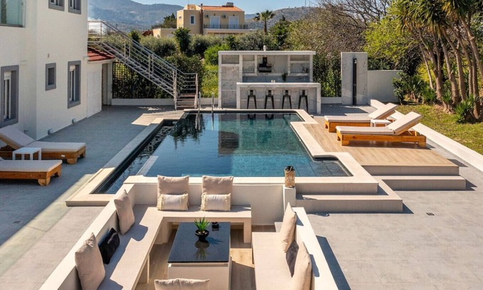 Zipari Villa | Villa Irene Royale | Pool | Sea View | Free Cruise