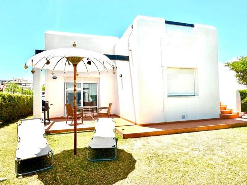 Alhama de Murcia Villa | VILLA IZAN