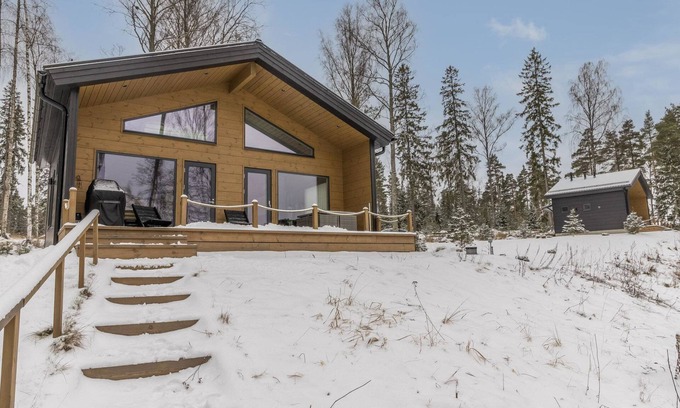 Kirkkonummi House | Villa Korppi by Interhome
