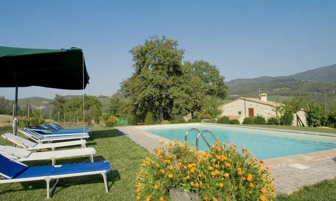 Radicofani Villa | Villa La Fonte - Private villa with swimming pool