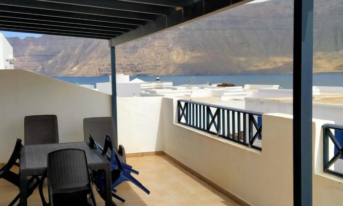 Caleta de Sebo Villa | VILLA LA TEGALA