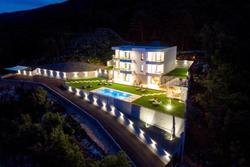 Zagore Villa | Villa Lavinia