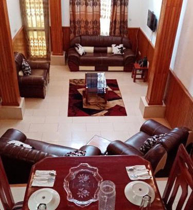 Yaounde Villa | Villa le Dakota