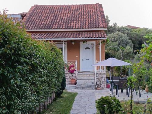 Lygia Villa | Villa Loula google it