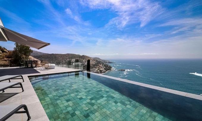 Almadraba-Canyelles Villa | Villa Margarit Canyelles Roses - Immo Barneda