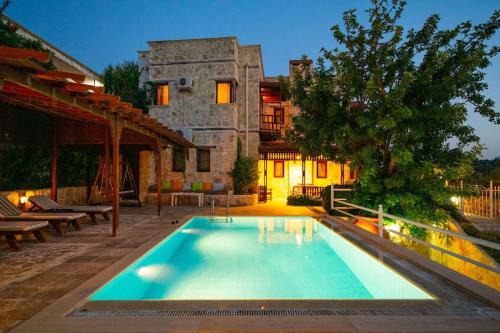 Kalkan Villa | Villa Marsilya is stone house for 8 people with a magnificent Sea View in Kalkan