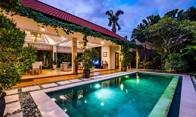 Drupadi Villa | Villa Martini in the heart of Seminyak