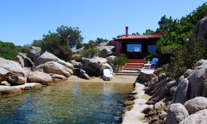 La Maddalena Villa | Villa Mica