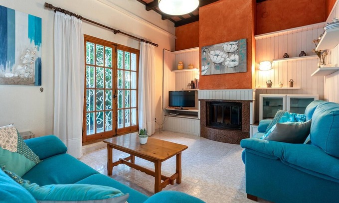 Vilafortuny Bed & Breakfast | Villa Miguel