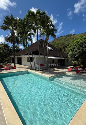 Nunue Villa | Villa Moana Reva