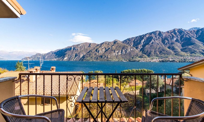 Limonta House | Villa near Bellagio, with stunning lake view, garden and private parking