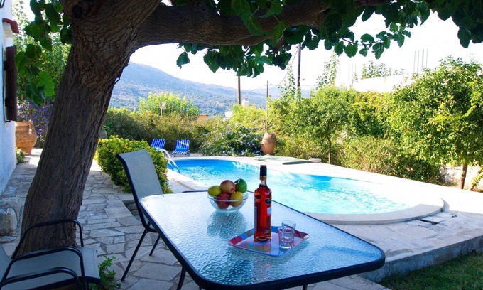Makhairoi Villa | Villa Nikoletta in Stylos