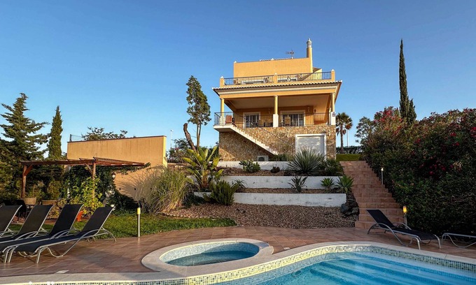 Costa Esuri Villa | Villa Nosredna 5 Bedroom & Pool LES01