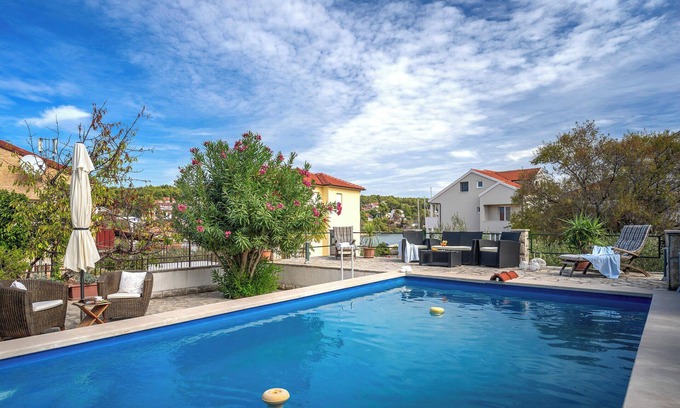 Vrboska House | Villa Oleander (V4202-K1) - Vrboska - island Hvar