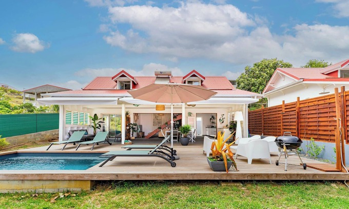 Terre-de-Haut Villa | Villa Opale in Terre-de-Haut a Caribbean charm ideal for 6 people
