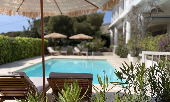 Les Issambres Hotel | Villa Paradis