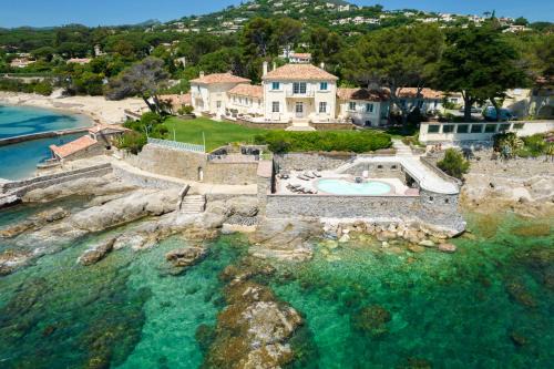 Guerrevieille Villa | Villa Pointe Alègre