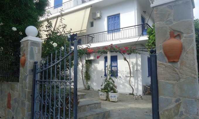 Methana Apartment | Villa Popi