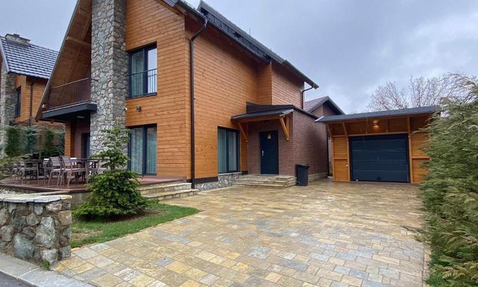 Kosovo Villa | Villa QAMA Brezovicë