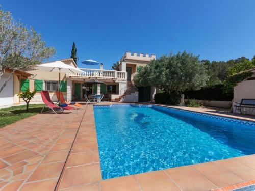 Les Tres Cales Villa | Villa Riba by Interhome