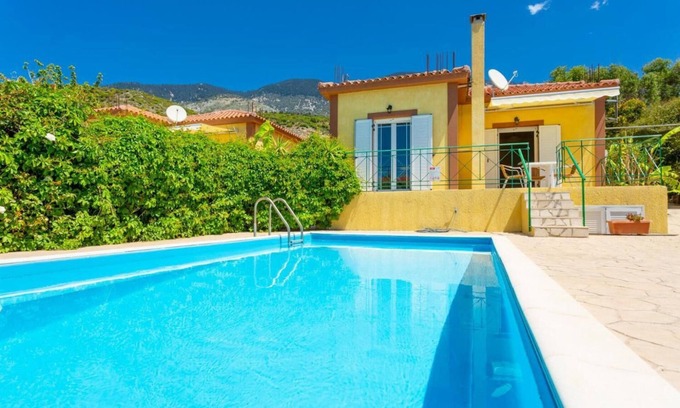 Mousata Villa | Villa Russa Anna - One Bedroom Villa, Sleeps 2