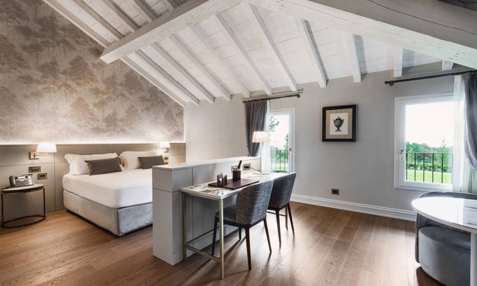 Varignana Villa | Villa S M Maddalena Part of Palazzo di Varignana