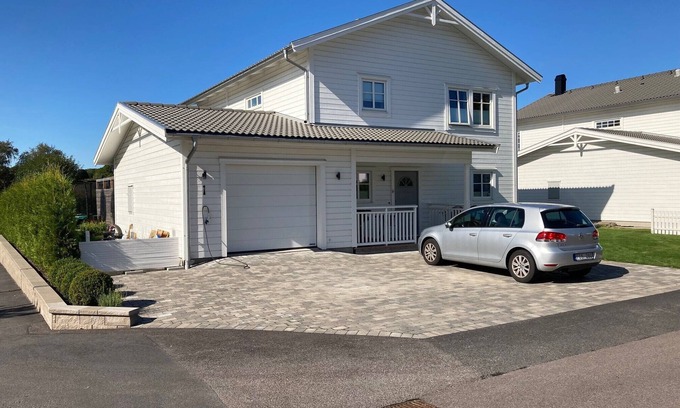 Kullavik House | Villa Sandlyckan - Family House Near the Ocean, 15 min From Gothenburg