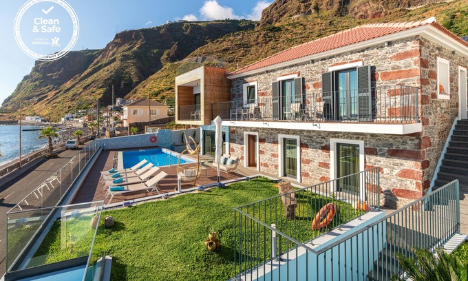 Paul do Mar Villa | Villa Sea - Rural Holiday Experience by SeaPearl