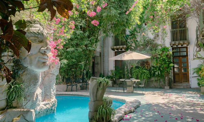 Downtown Mazatlan Apartment | Villa Serena Centro Histórico